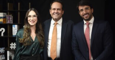 JusPod: influenciadores digitais podem ser responsabilizados por publicidade enganosa; entenda