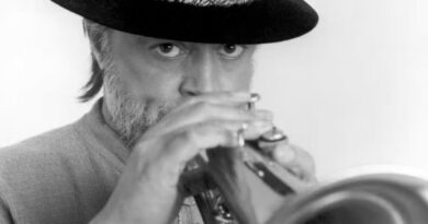 Morre trompetista Chuck Mangione aos 84 anos