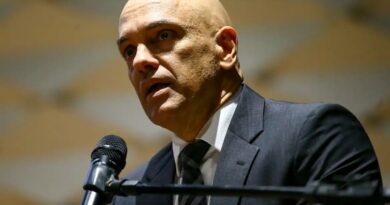 EUA revoga vistos de Moraes e “aliados no tribunal” e denuncia “caça às bruxas” contra Bolsonaro