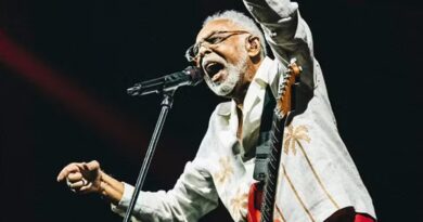 Gilberto Gil adia show da turnê ‘Tempo Rei’ após falecimento de Preta Gil