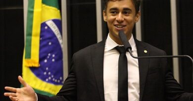 TRE-MG acita denúncia do MP e Nikolas Ferreira se torna réu por suposta fake news