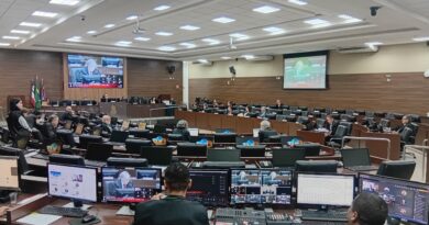 Desembargadora pede vista e TJ-BA adia julgamento sobre novo Plano de Cargos e Salários da Polícia Civil