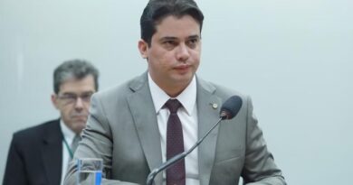 PF mira deputado cearense em operação contra desvio de verbas públicas e compra de votos no Ceará