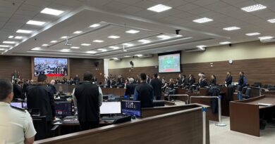Desembargadores fazem minuto de silêncio em homenagem ao desembargador João Augusto Pinto