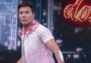 VÍDEO: Rodrigo Faro surpreende e fica só de cueca no palco do Domingão na Globo