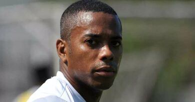 STF forma maioria, rejeita recurso de Robinho e mantém ex-jogador preso