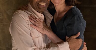 Gilberto Gil celebra aniversário de 60 anos de Fernanda Torres