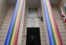 OAB-BA exibe bandeira LGBTQIAPN+ na fachada durante setembro