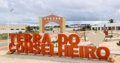 Justiça Federal marca audiência de conciliação entre município de Canudos e União para evento cívico em outubro