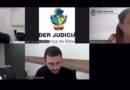 VÍDEO: Juíza brinca ao reencontrar preso em audiência: “Aqui de novo?”