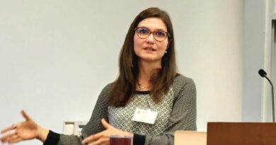 Melina Fachin, diretora da UFPR e filha do ministro do STF, leva cusparada e é chamada de “lixo comunista”