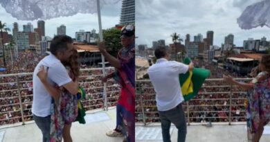 VÍDEO: Daniela Mercury e Wagner Moura conduzem a multidão em Salvador nos atos contra a PEC da Blindagem