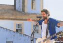 Jammil e Uma Noites leva “Vamos Ver o Pôr do Sol” ao Festival da Primavera com participações especiais
