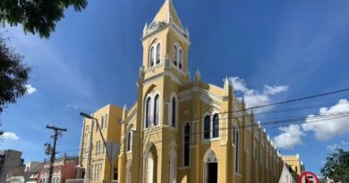 Justiça Federal proíbe Arquidiocese de Vitória da Conquista de realizar novas transferências de imóveis para Igreja
