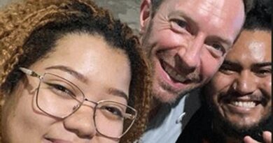 Fã ‘esbarra’ com Chris Martin, do Coldplay, durante madrugada em Belém