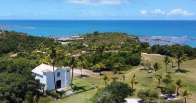 Família Vorcaro interrompe pagamento de terreno de R$ 70 milhões no sul da Bahia em meio à crise do Banco Master