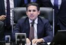 Hugo Motta tenta nova ‘virada de página’ na Câmara ao entregar promessas da educação básica