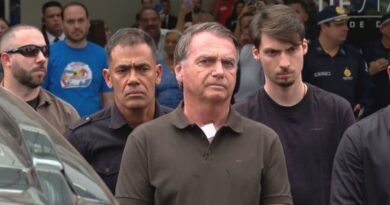 Alexandre de Moraes vota contra recurso de Bolsonaro e mantém condenação na ação da trama golpista