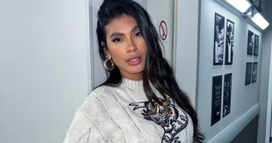 Pocah registra momento em que é chamada de “baranga” por policial