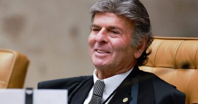 Luiz Fux estreia na 2ª Turma do Supremo e diz admirar “liberdade de expressão” do Colegiado