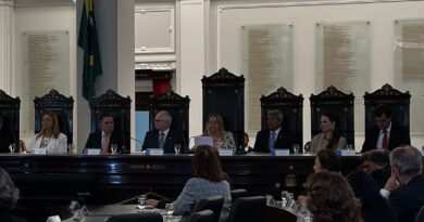 Em discurso de abertura, presidente do TJ-BA destaca aumento de 1.000% nos júris realizados em 2025