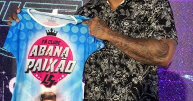 A base de um gigante: Fãs compartilham momentos marcantes acompanhando Léo Santana