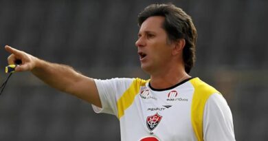 Família de Caio Júnior, ex-técnico de Vitória e Bahia, garante na Justiça direito à indenização da Chapecoense
