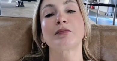 Claudia Leitte cancela shows após passar mal em avião e ser diagnosticada com doença