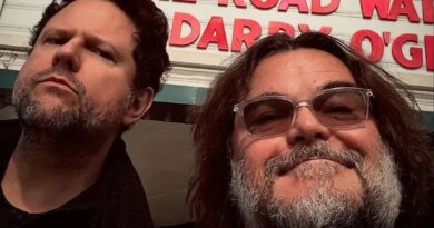 VÍDEO: Selton Mello compartilha vídeo cantando junto a Jack Black