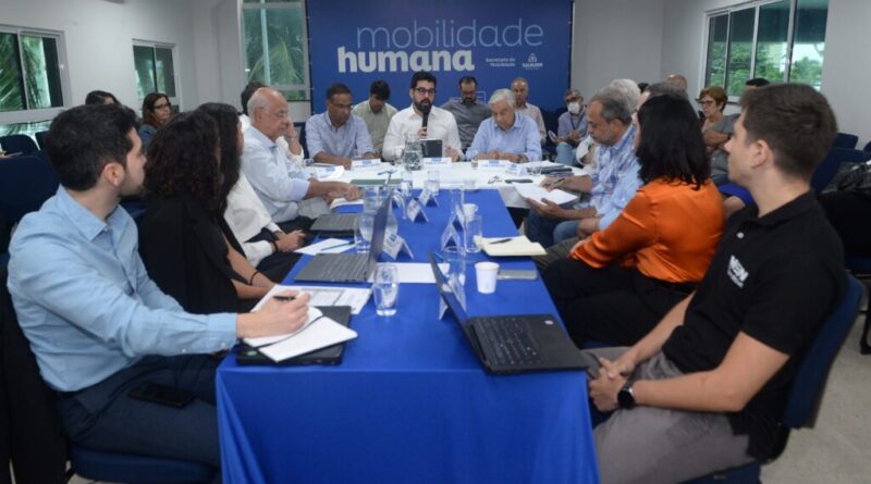 Prefeitura se reúne com CAF para debater modelo de gestão do Teleférico do Subúrbio