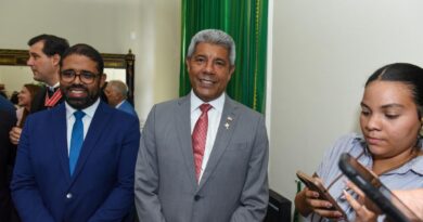 Jerônimo Rodrigues destaca parceria entre Executivo e Judiciário na posse da nova Mesa Diretora do TJ-BA