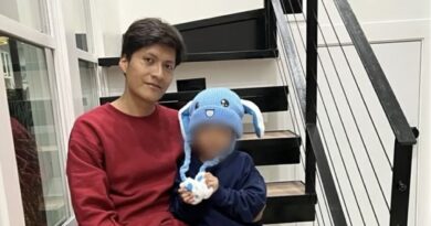 Criança equatoriana de 5 anos e pai são liberados após detenção do ICE em Minnesota