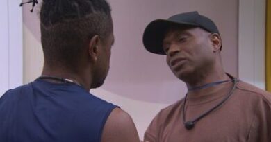 Equipe de Leandro Boneco critica fala de Edilson Capetinha após produtor ser chamado de analfabeto no BBB 26