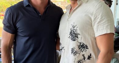 Cauã Reymond almoça no Soho após agenda profissional em Salvador