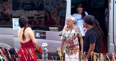 Caetano Veloso realiza visita especial ao Instituto Quabales em Salvador