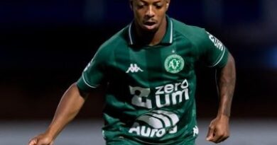 Ministério Público denuncia Ênio, da Chapecoense, por manipulação de resultados na Série A em 2025