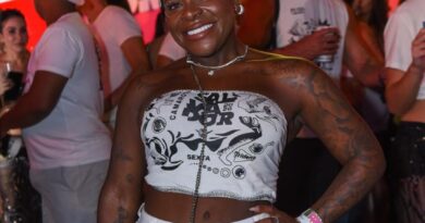 “Eu não tenho pretensão política nenhuma”, diz Jojo Todynho ao criticar quem tem “político de estimação”