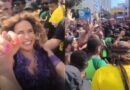 VÍDEO: Daniela Mercury retorna a trio em meio à multidão no Campo Grande após encontro com Ivete Sangalo