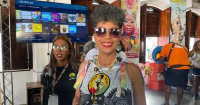 VÍDEO: Ângela Guimarães relembra matriz negra e origem baiana do samba em Carnaval 2026