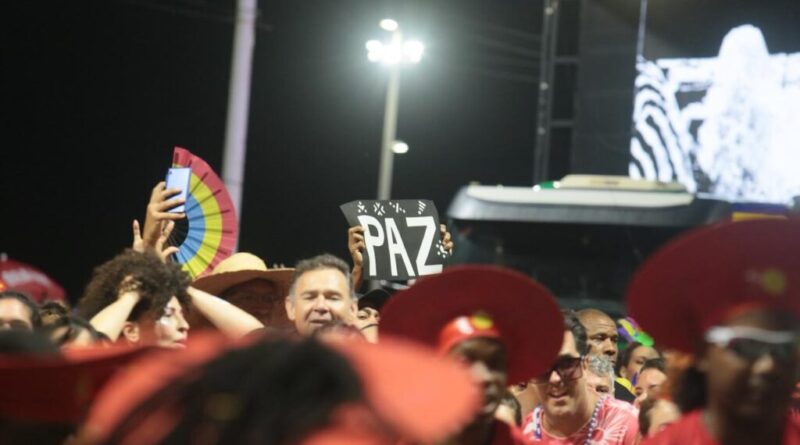 Carlinhos Brown na Barra