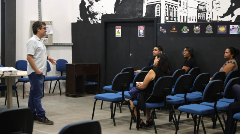 Curso de audiodescrição promovido pela Sempre