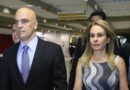 Explicações de esposa de Moraes não convencem advocacia, é hora de o ministro falar