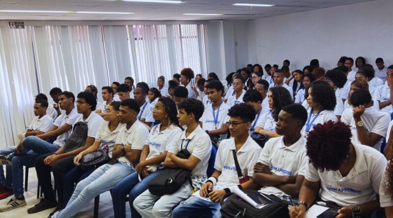 Prefeitura e Parque Social realizar formação de mais de 500 participantes do Jovem Aprendiz Empreendedor