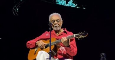 Gilberto Gil inicia etapa internacional da turnê “Tempo Rei” com show no Chile