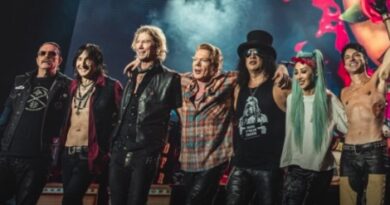 Guns N’ Roses anuncia ausência de tecladista na turnê que virá ao Brasil; banda fará show em Salvador no próximo dia 15