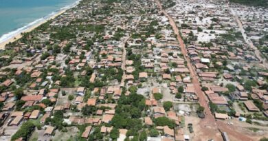 Juiz cobra instalação de 1.500 medidores de energia em aldeia na Bahia ocupada por não indígenas para exploração turística