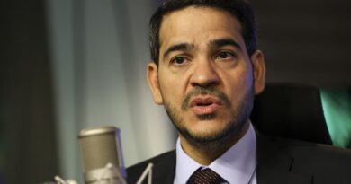 Jorge Messias se reúne com senadores em busca de aprovação para compor STF