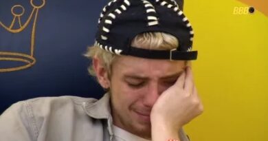 VÍDEO: Juliano Floss tenta desistir do BBB 26 após briga e é impedido por Ana Paula