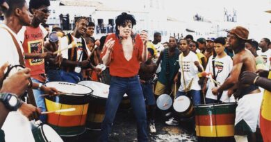 Integrantes do Olodum relembram passagem de Michael Jackson por Salvador: “Ele veio e se tornou um de nós”