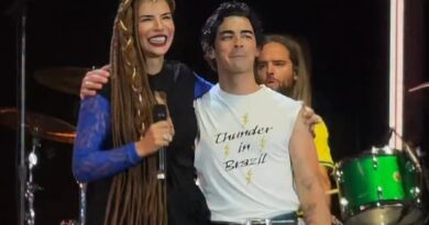 VÍDEO: Jonas Brothers surpreende e convida Vanessa da Mata para cantar hit em show no Brasil